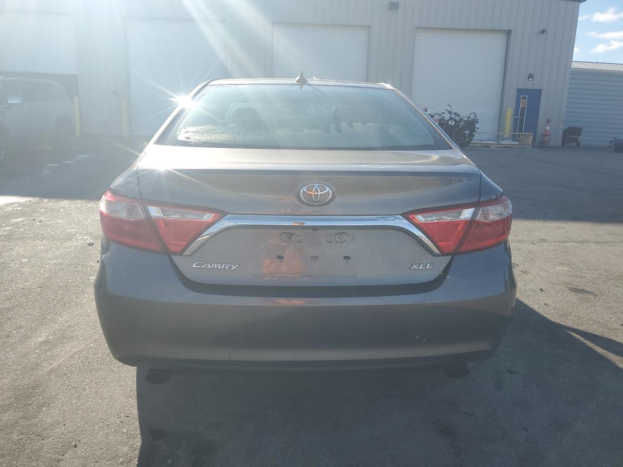 VIN 4T1BK1FK0HU578360 2017 TOYOTA CAMRY no.6