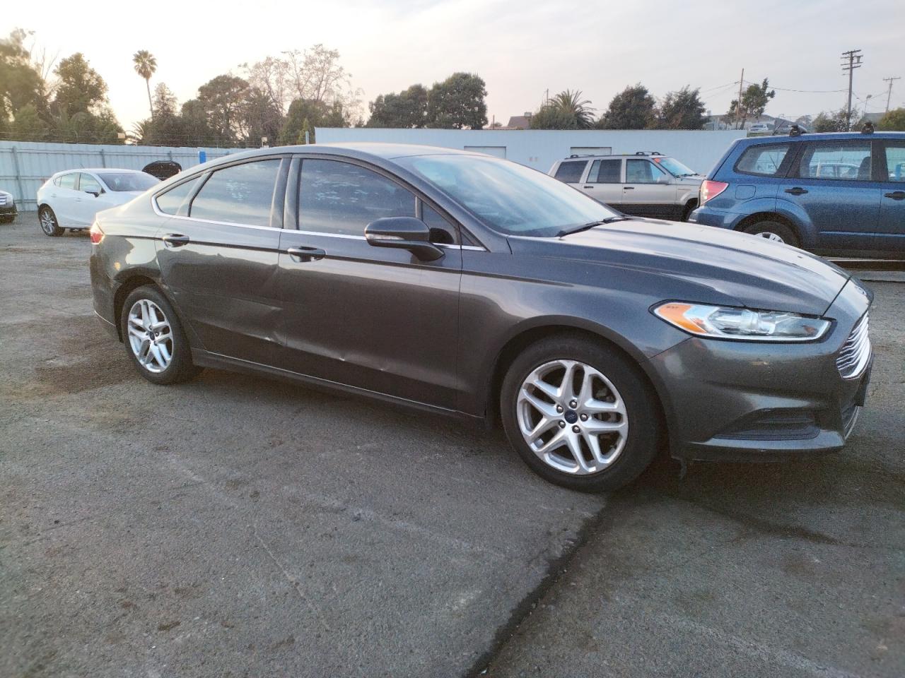 VIN 3FA6P0HD2GR226263 2016 FORD FUSION no.4