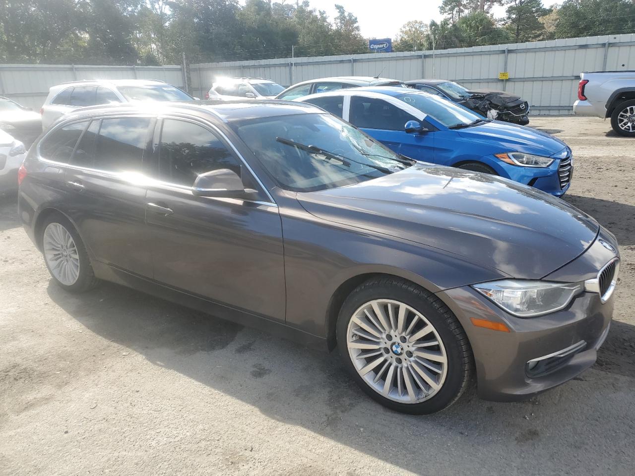 VIN WBA3K5C55EK300251 2014 BMW 3 SERIES no.4