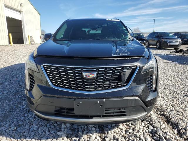  CADILLAC XT4 2022 Czarny