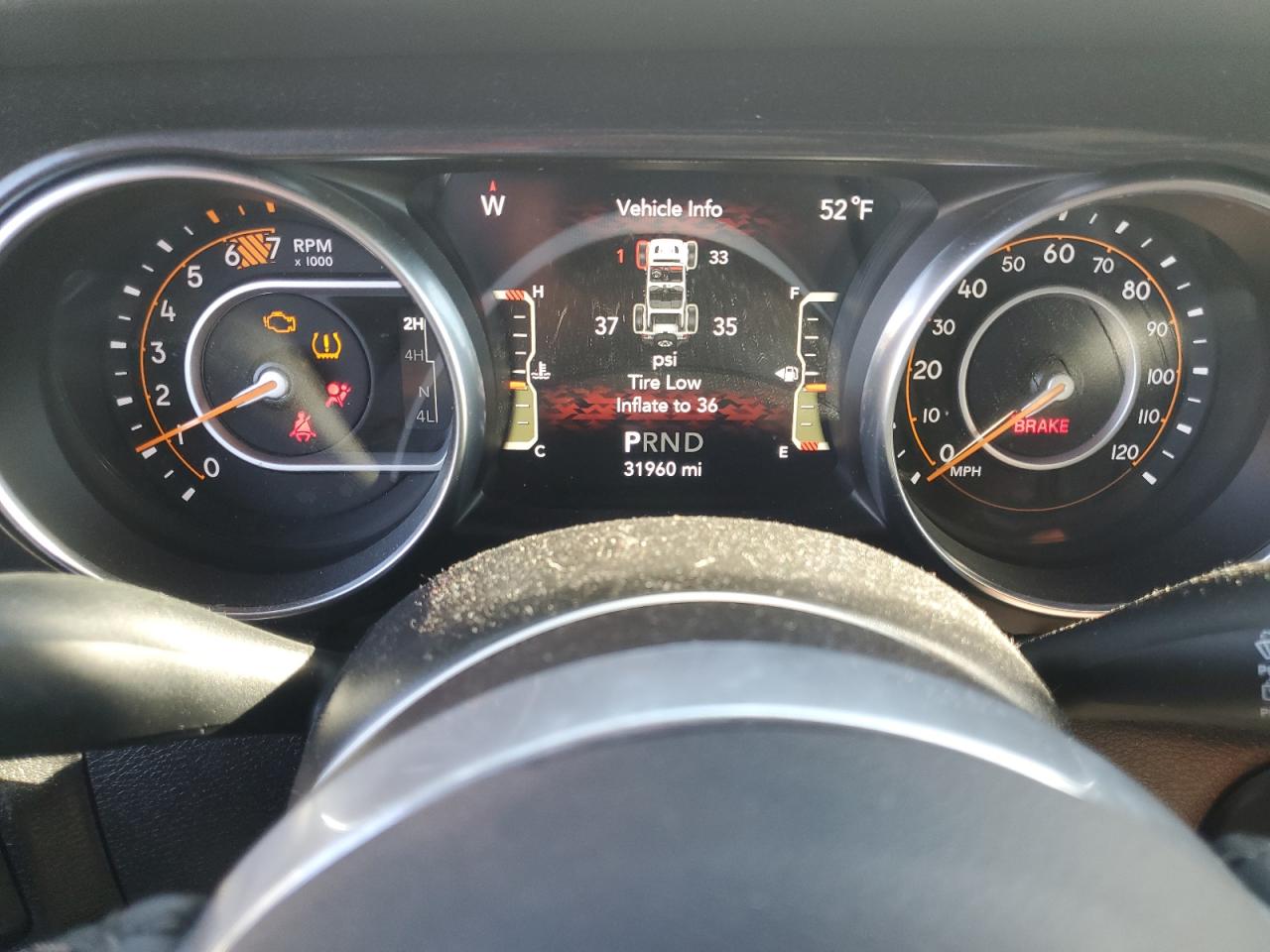 2021 Jeep Wrangler - Image 9