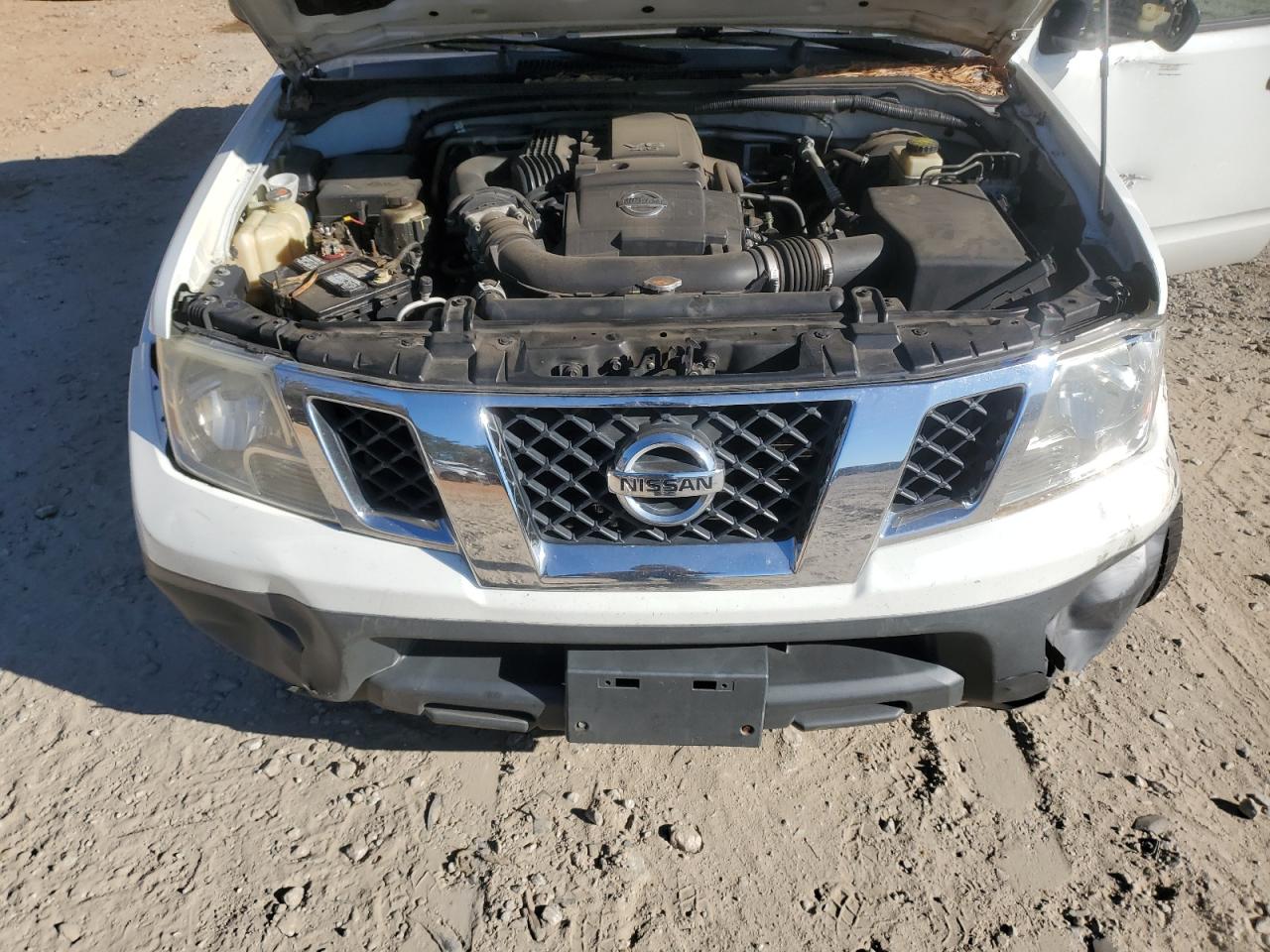2014 Nissan Navara (Frontier) - Image 13