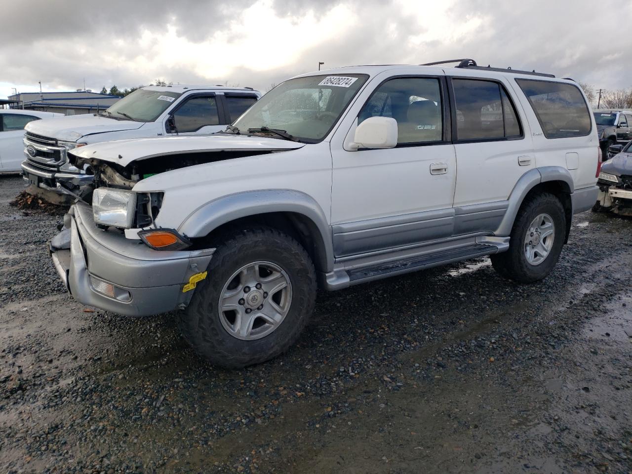 2000 Toyota 4Runner Limited for Sale in Sacramento, CA - Rollover