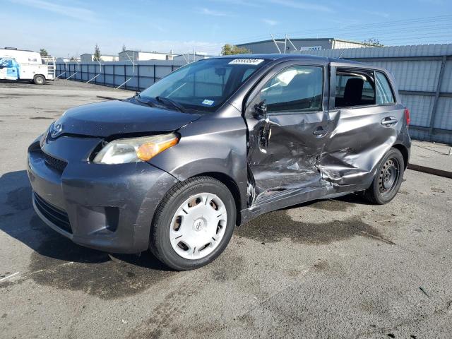 2011 Toyota Scion Xd 