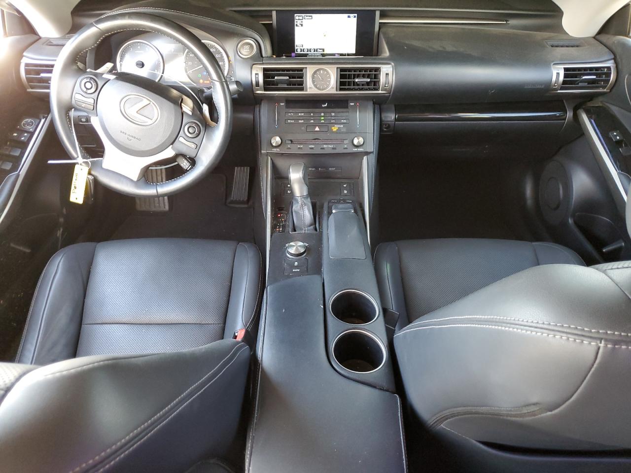2015 Lexus IS - Image 8