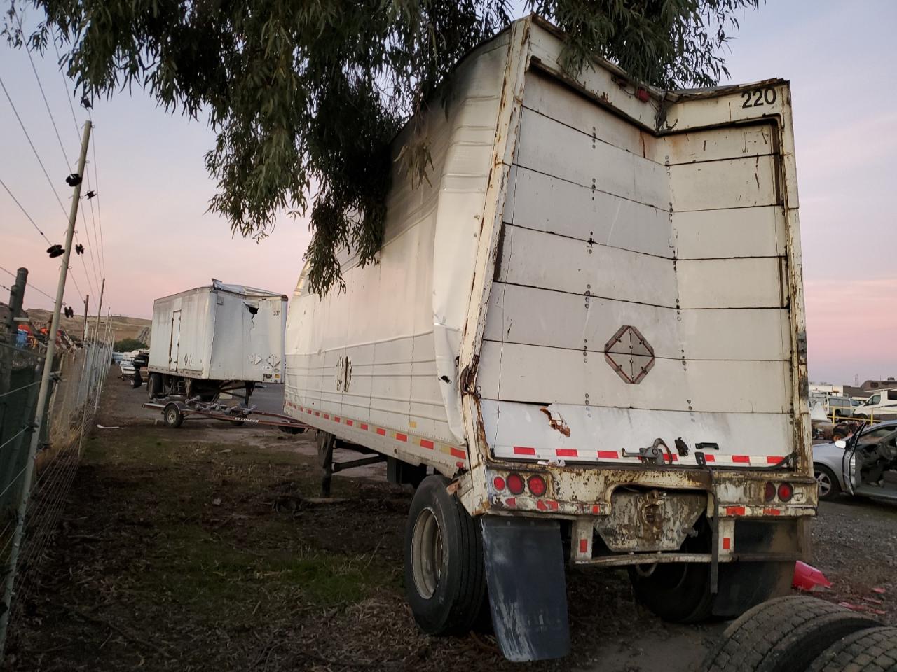 1987 'Other Heavy Equipment' Utility Tr for Sale in Sacramento, CA - All Over