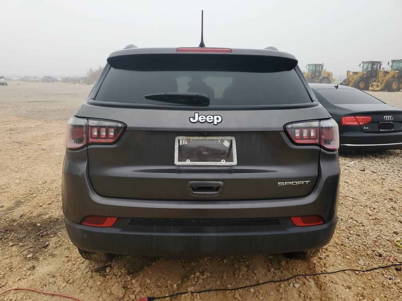 2018 Jeep Compass - Image 6