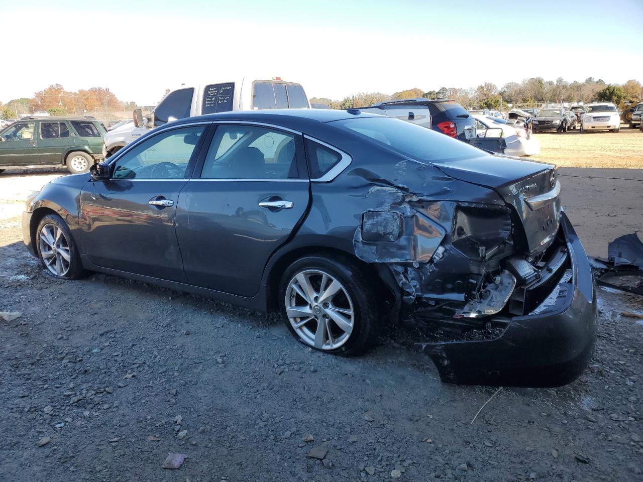 2013 Nissan Altima - Image 2