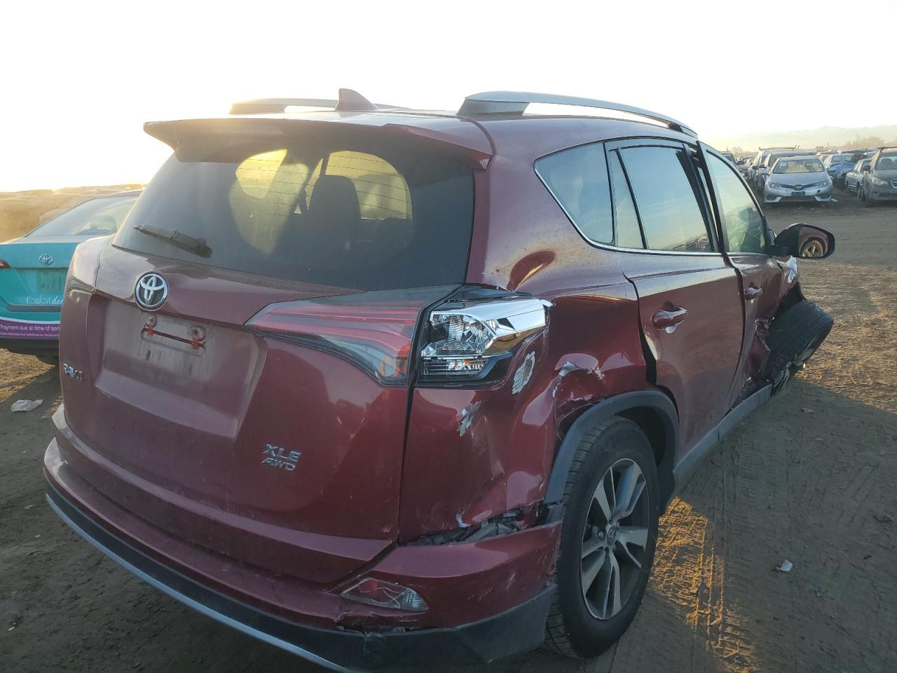 2018 Toyota RAV 4 - Image 3
