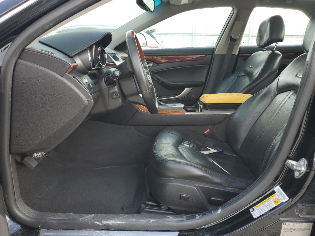 2010 Cadillac CTS - Image 7