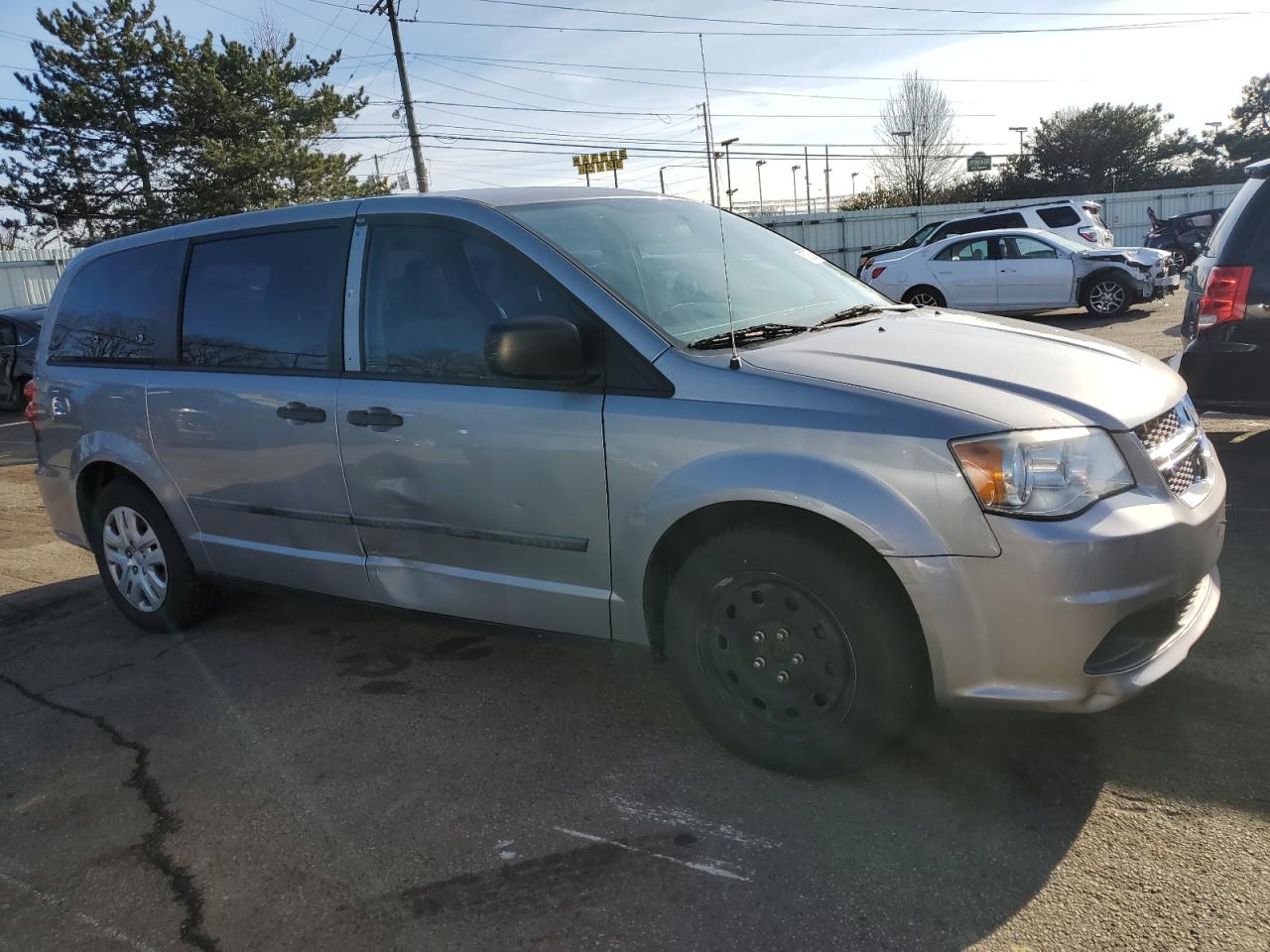 VIN 2C4RDGBG9ER161846 2014 DODGE CARAVAN no.4