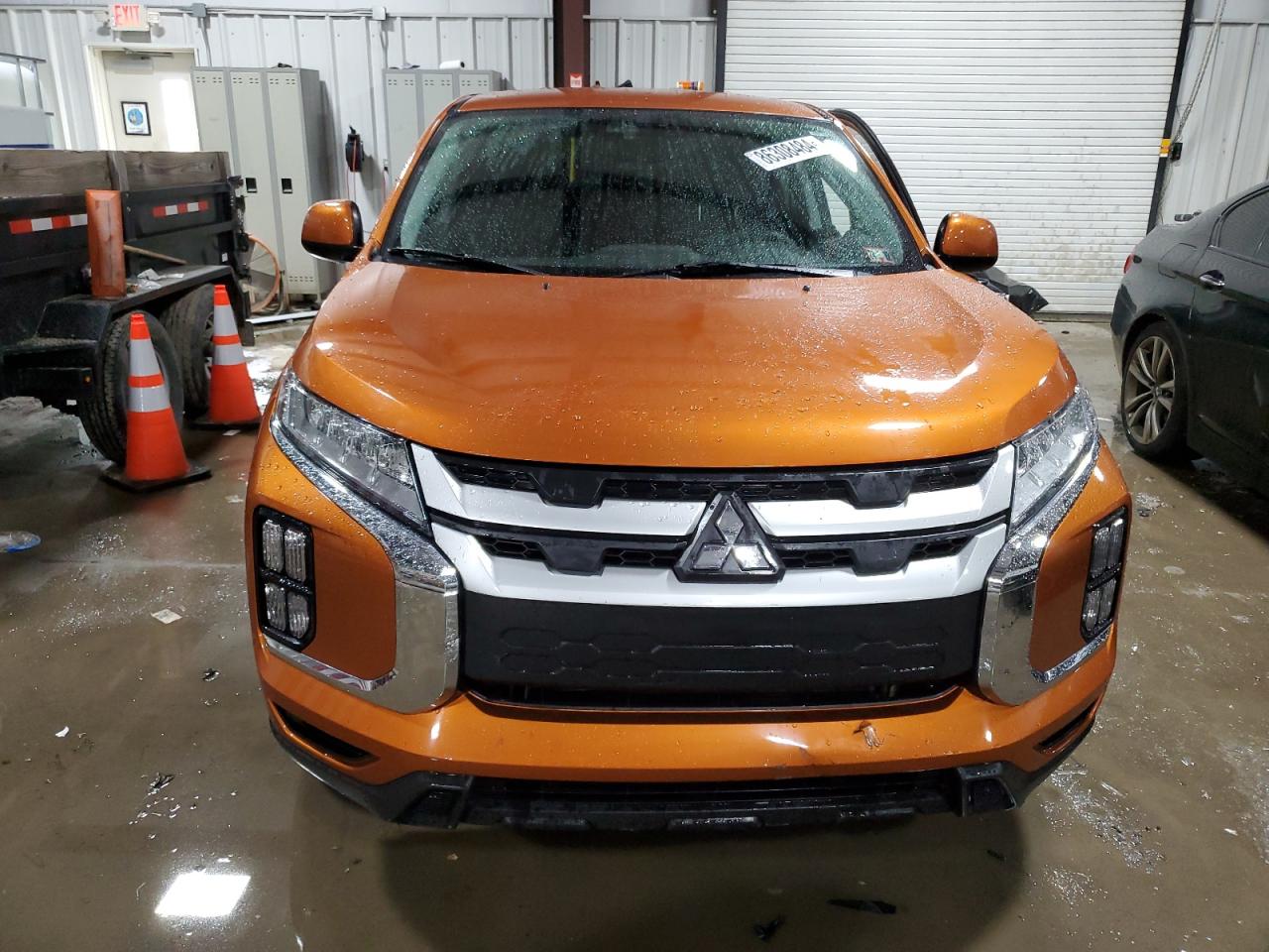 2021 Mitsubishi Outlander - Image 5