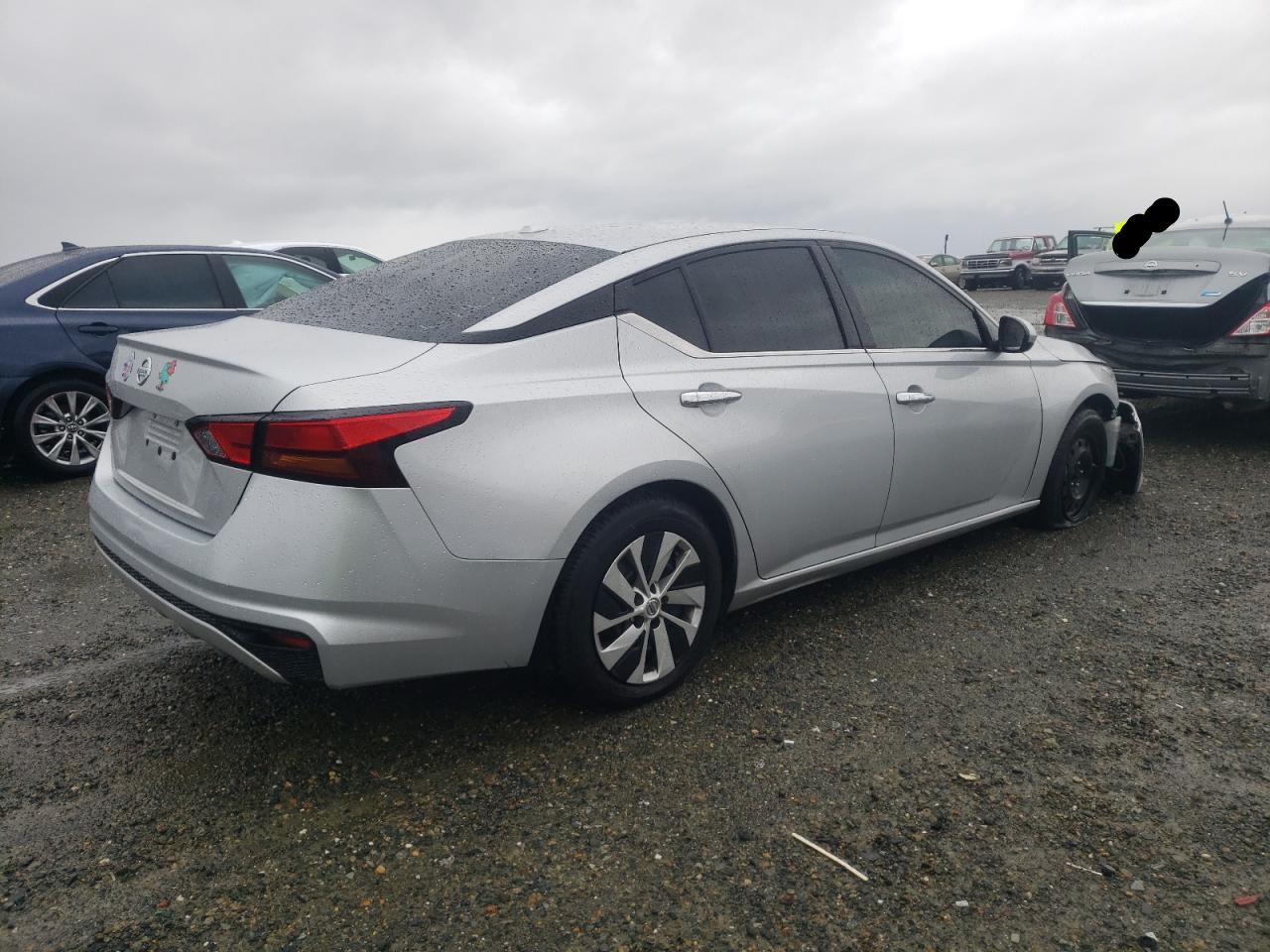 2019 Nissan Altima - Image 3