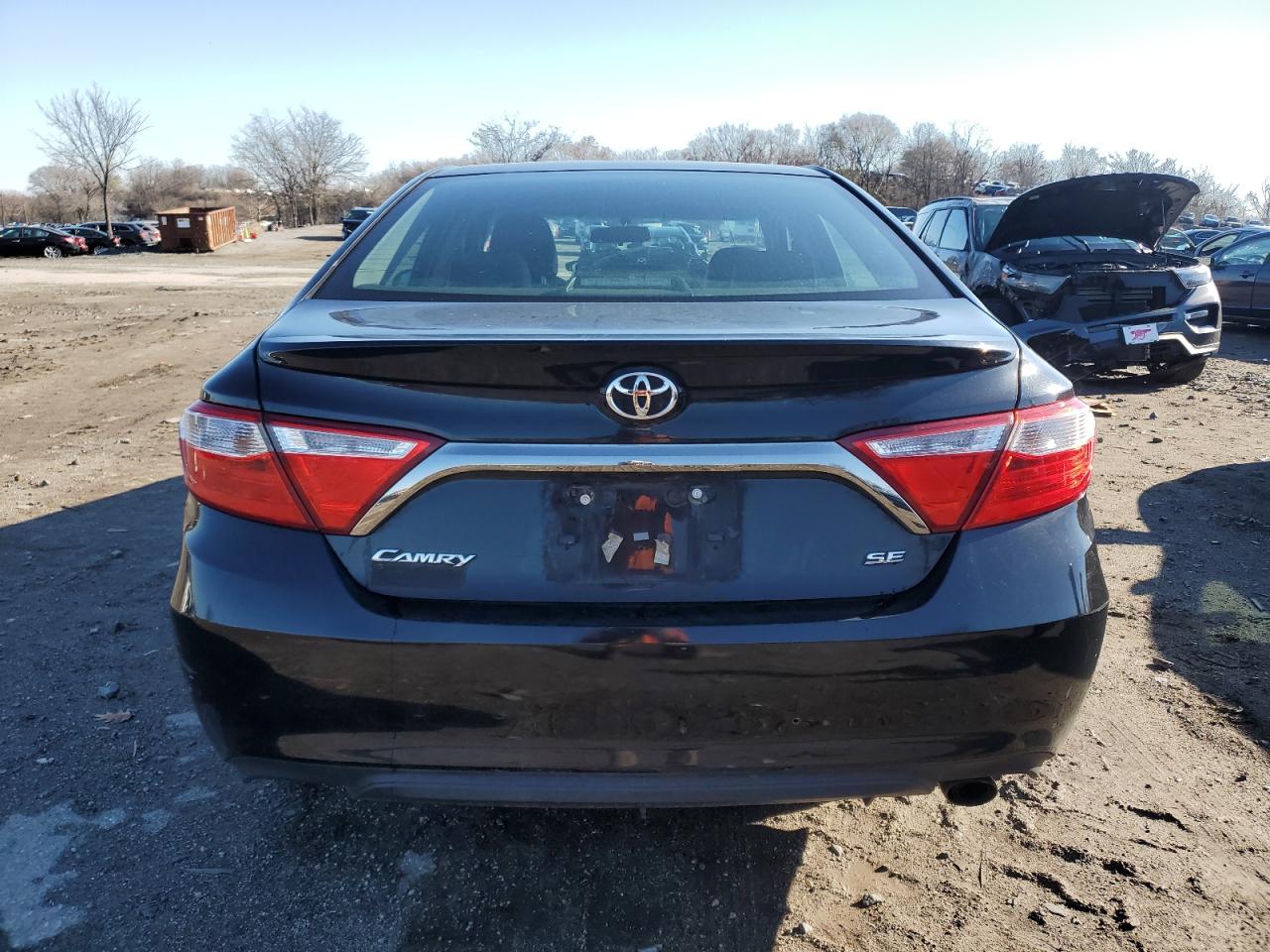 VIN 4T1BF1FK2GU585670 2016 TOYOTA CAMRY no.6