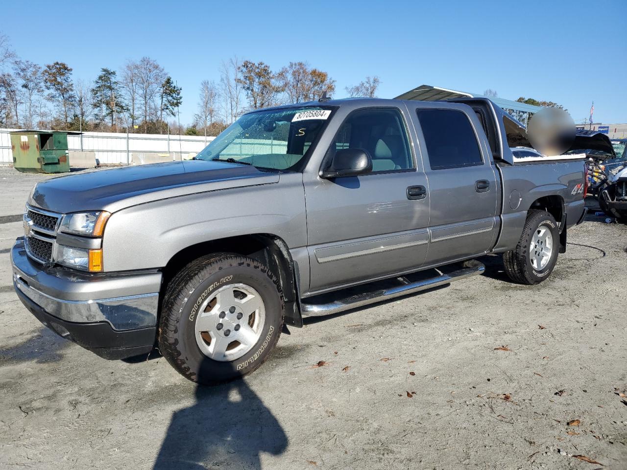 2006 Chevrolet Silverado - Image 1