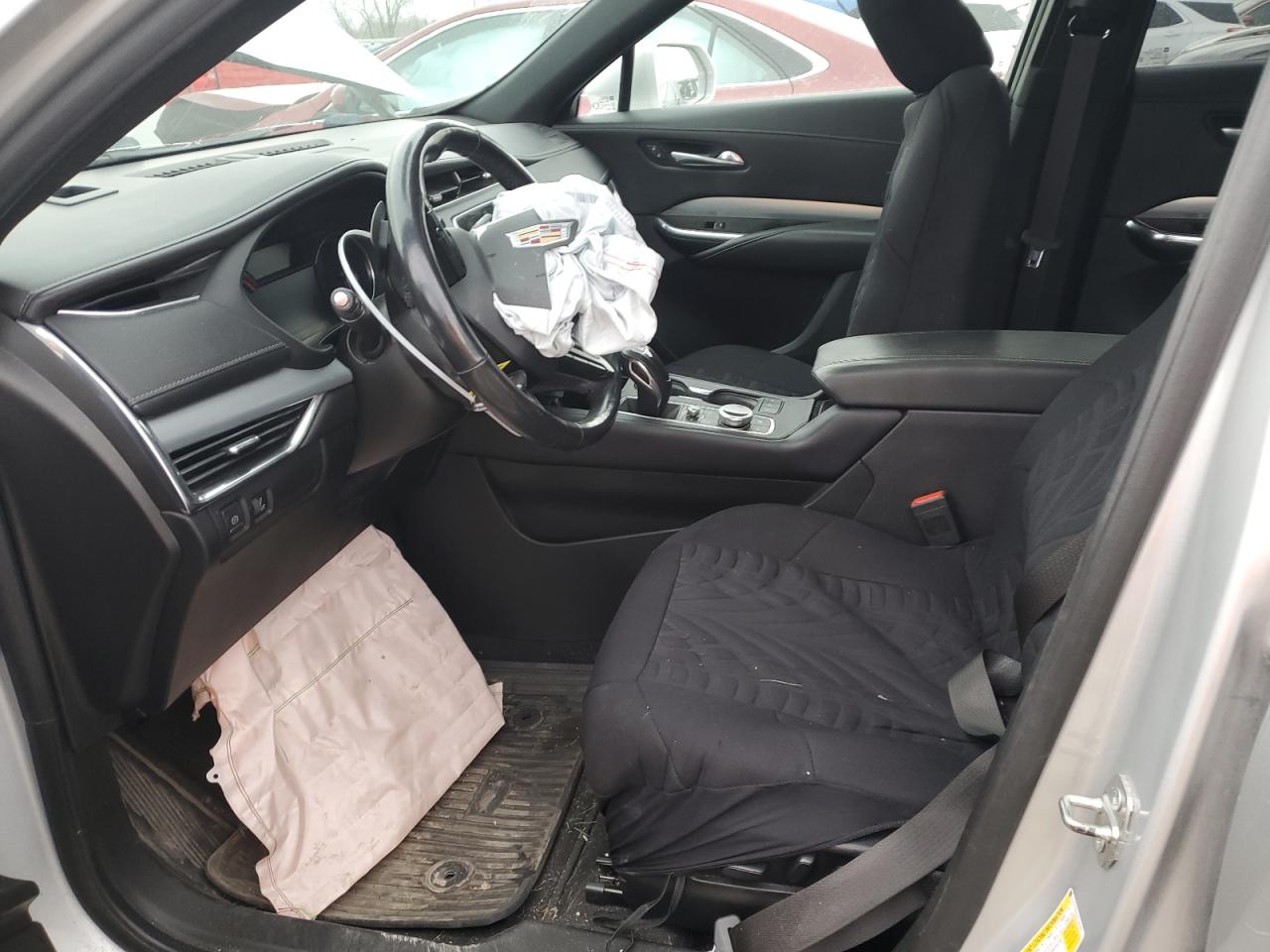2019 Cadillac XT4 - Image 7