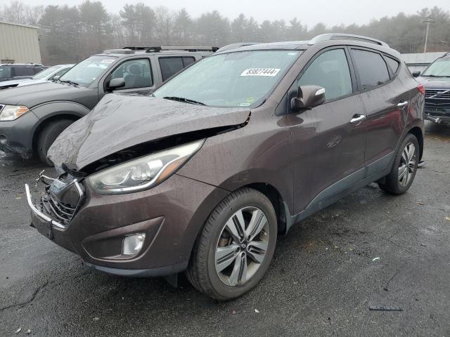 2015 Hyundai Tucson Limited продається в Exeter, RI - Front End