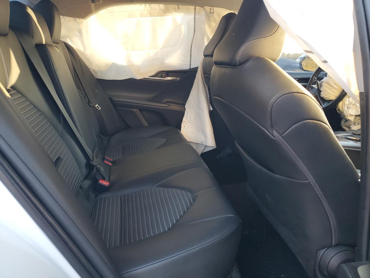 2021 Toyota Camry - Image 10