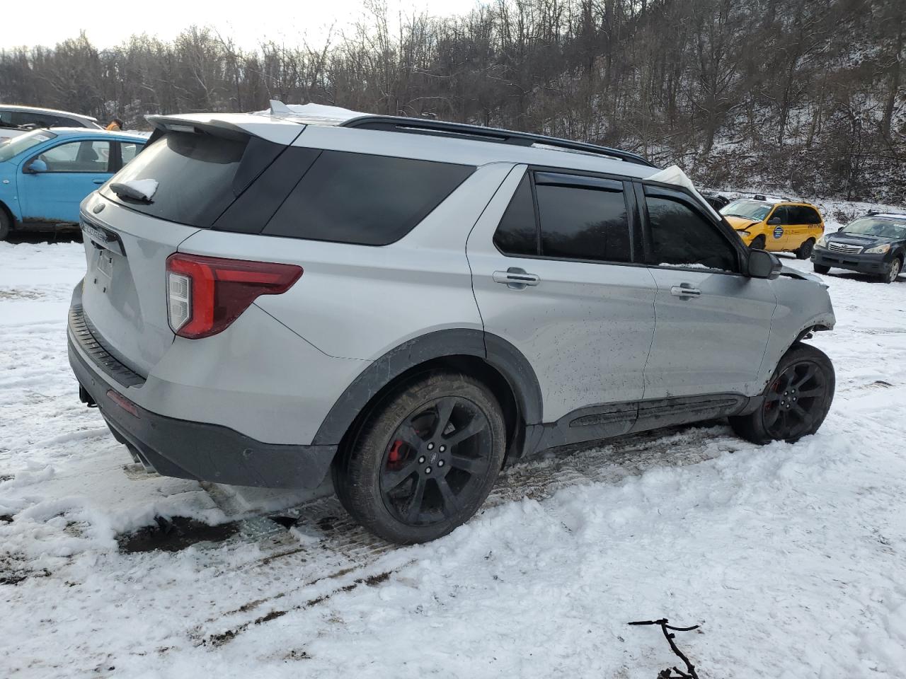 2020 Ford Explorer - Image 3
