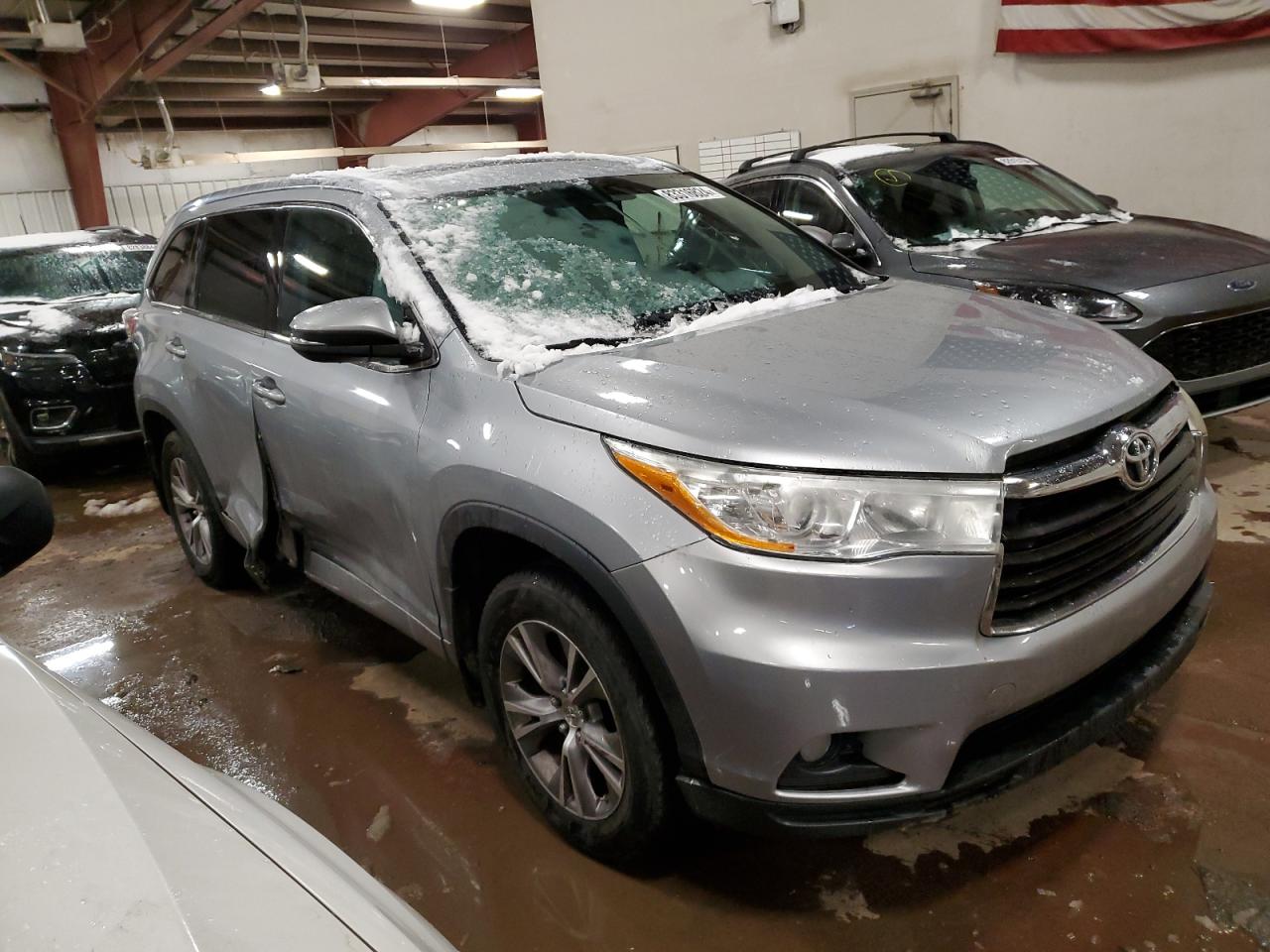 2014 Toyota Highlander - Image 4