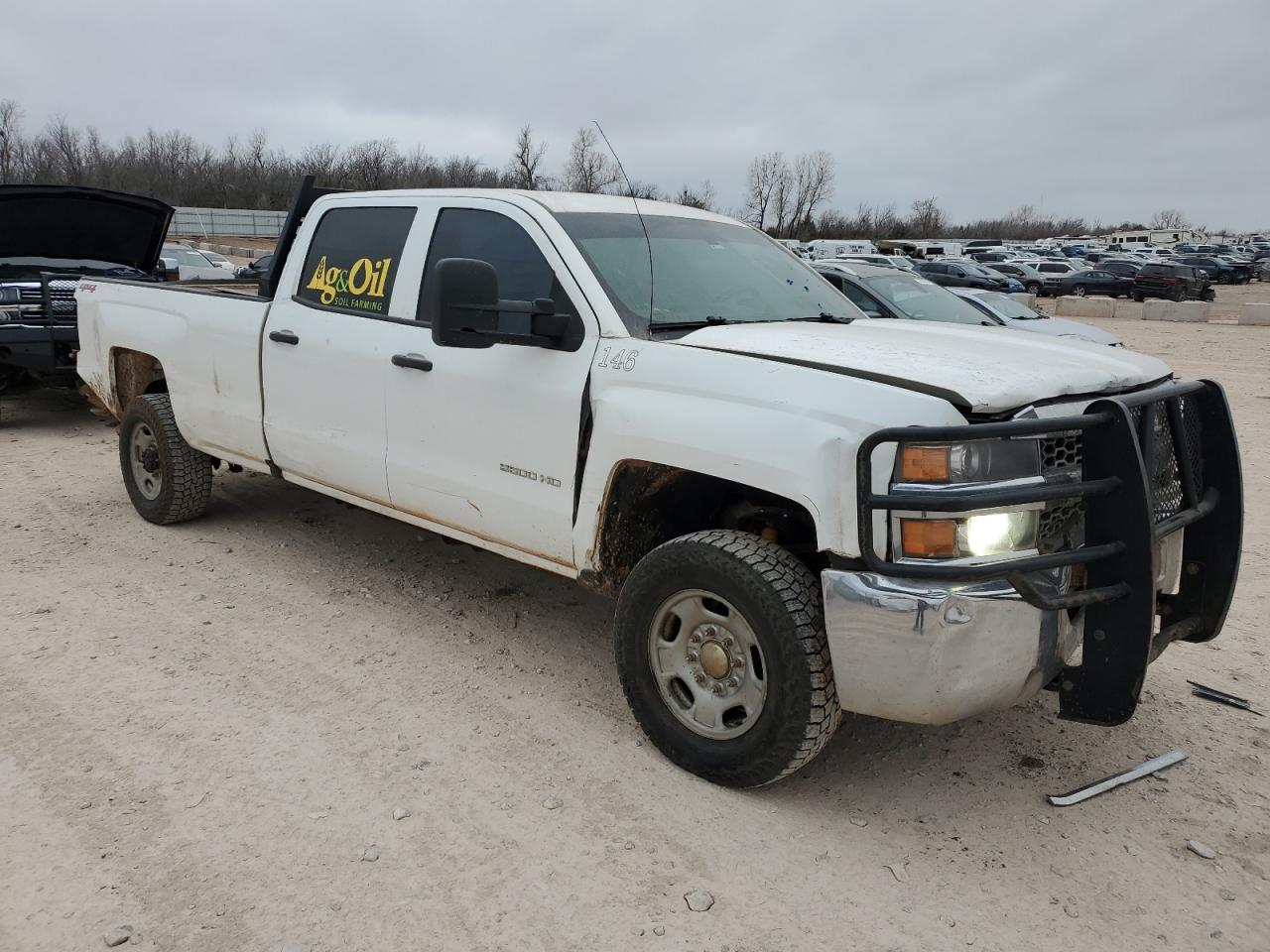 VIN 1GC1KREG1KF280472 2019 CHEVROLET ALL Models no.4