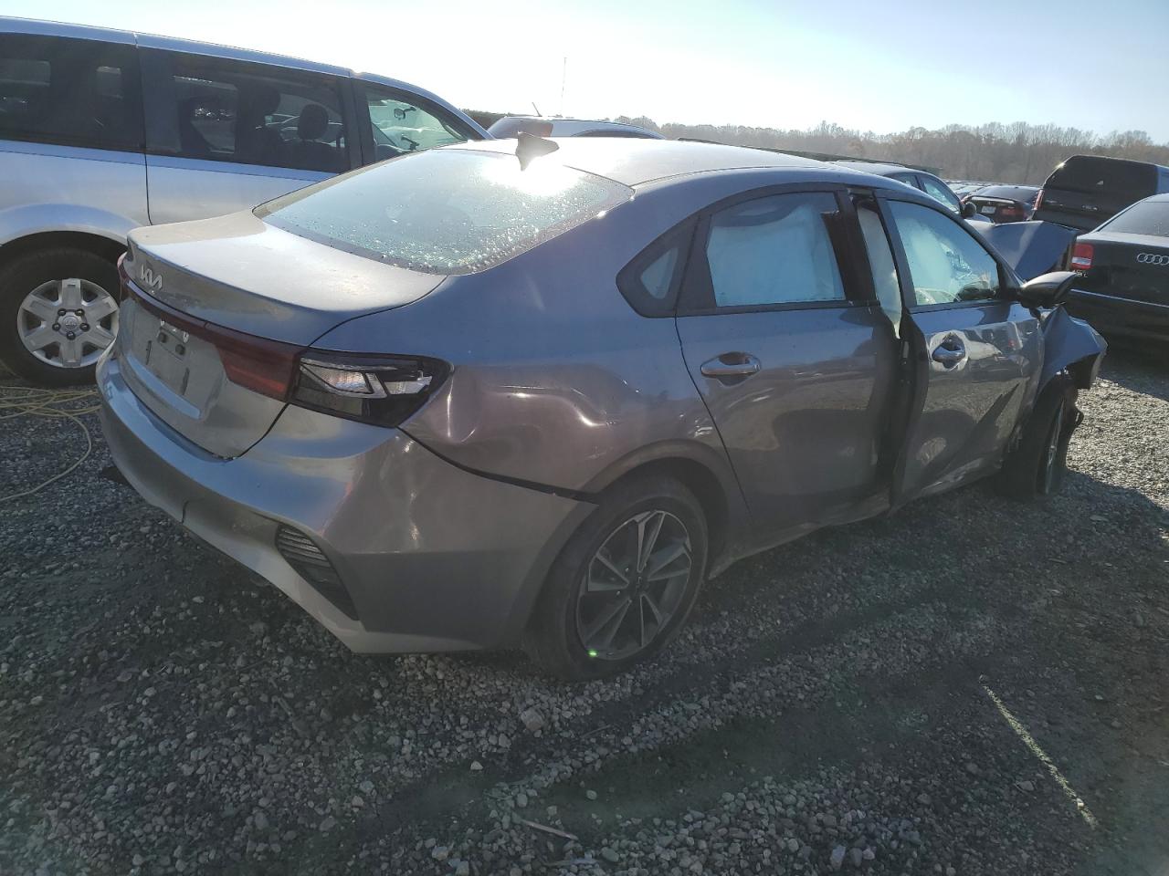 2023 Kia Forte - Image 3