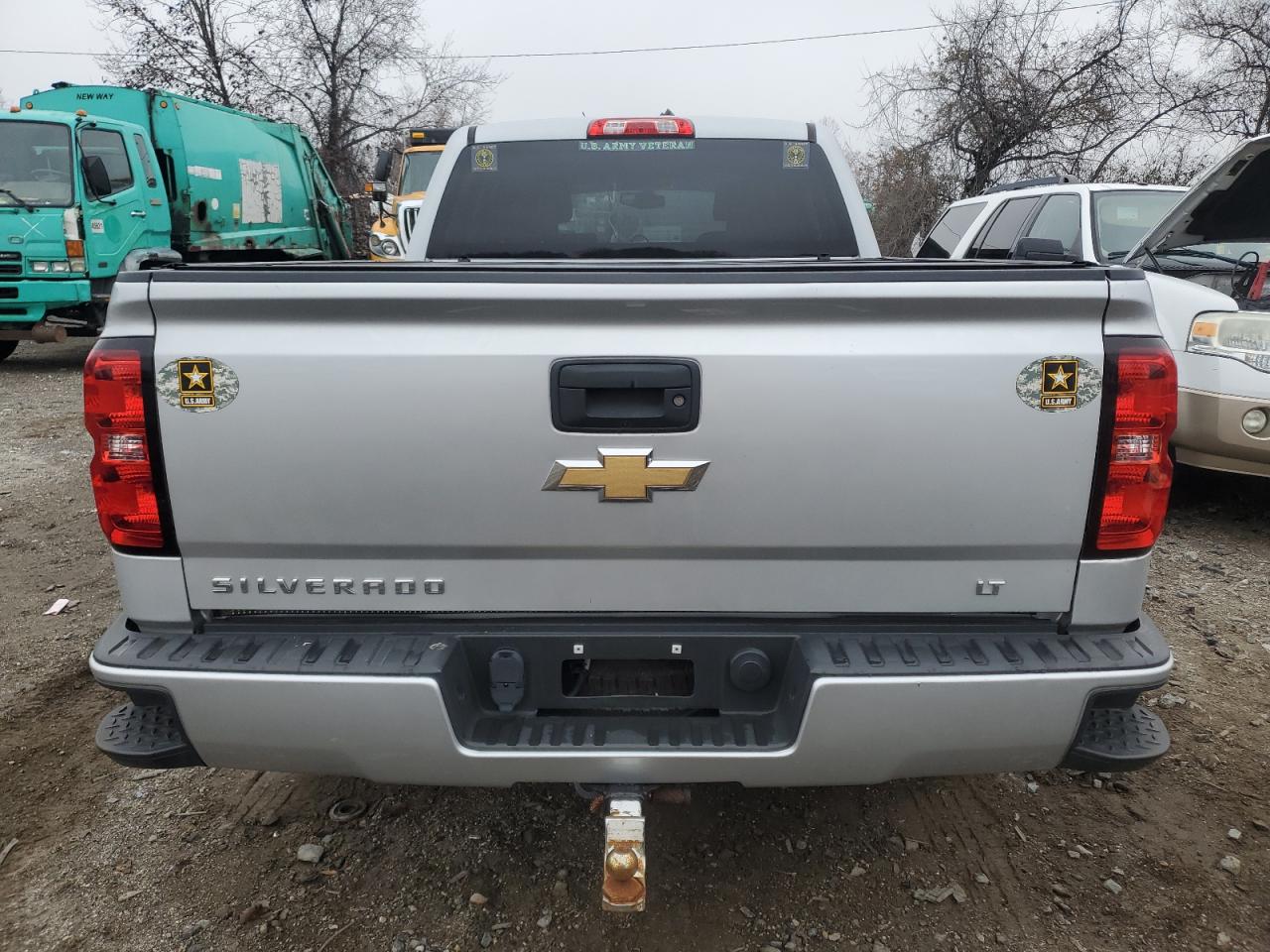 2017 Chevrolet Silverado - Image 6