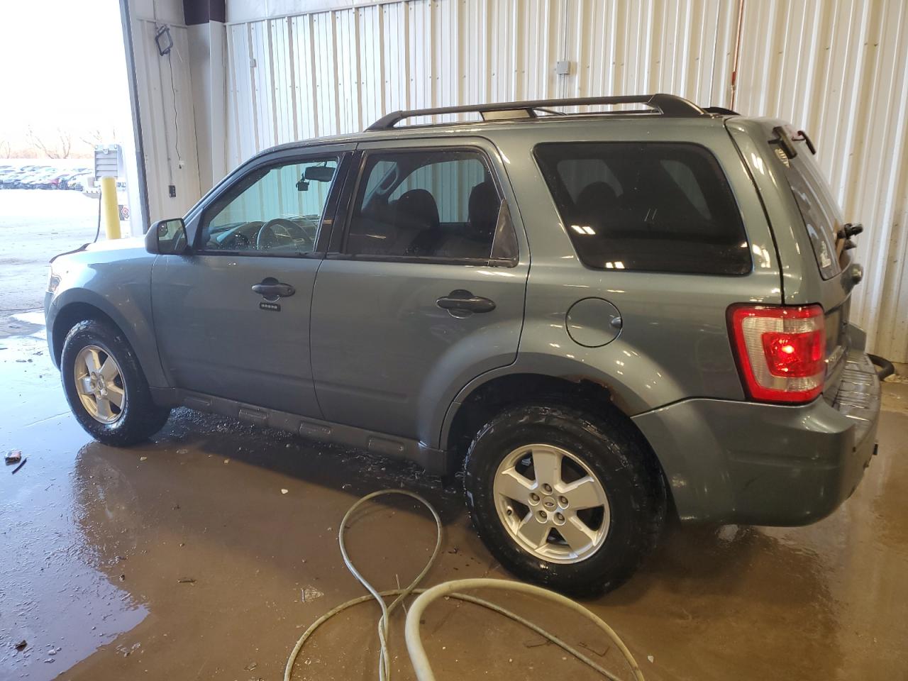 2012 Ford Escape - Image 2