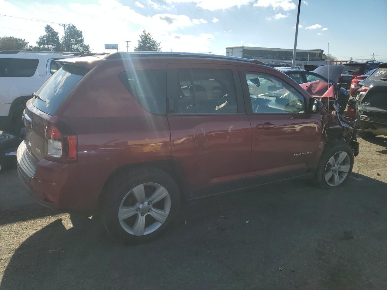 VIN 1C4NJDEB9ED507211 2014 JEEP COMPASS no.3