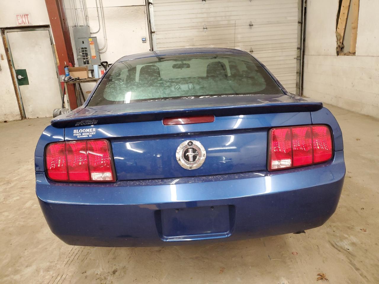 2007 Ford Mustang - Image 6