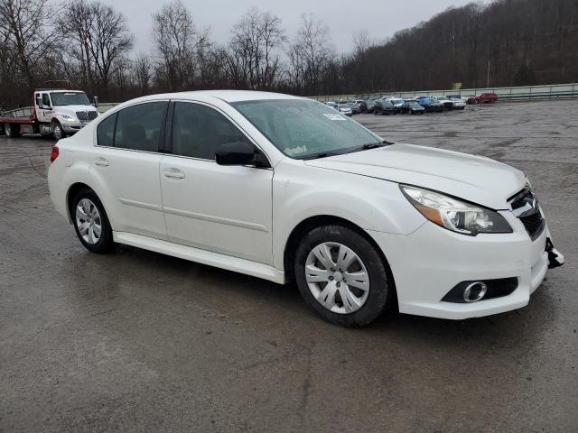  SUBARU LEGACY 2013 Biały