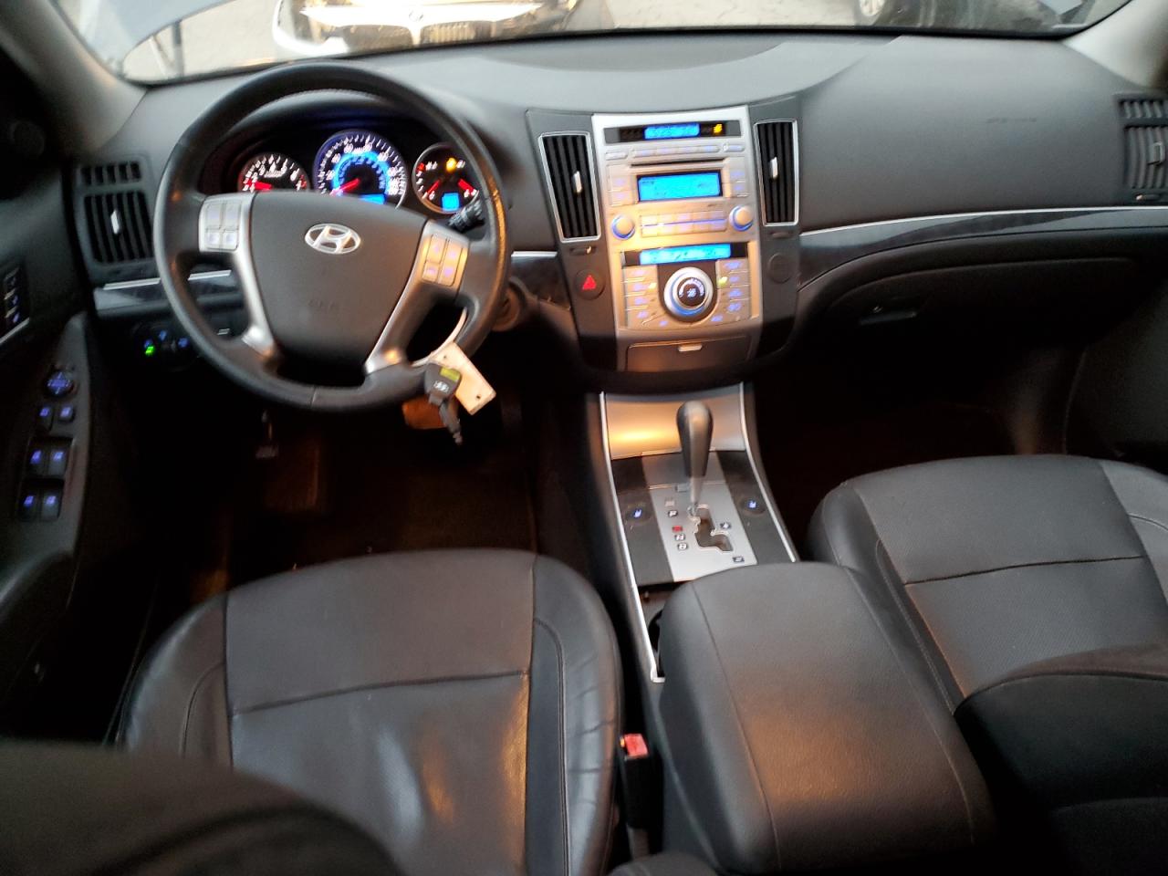 2010 Hyundai Veracruz - Image 8