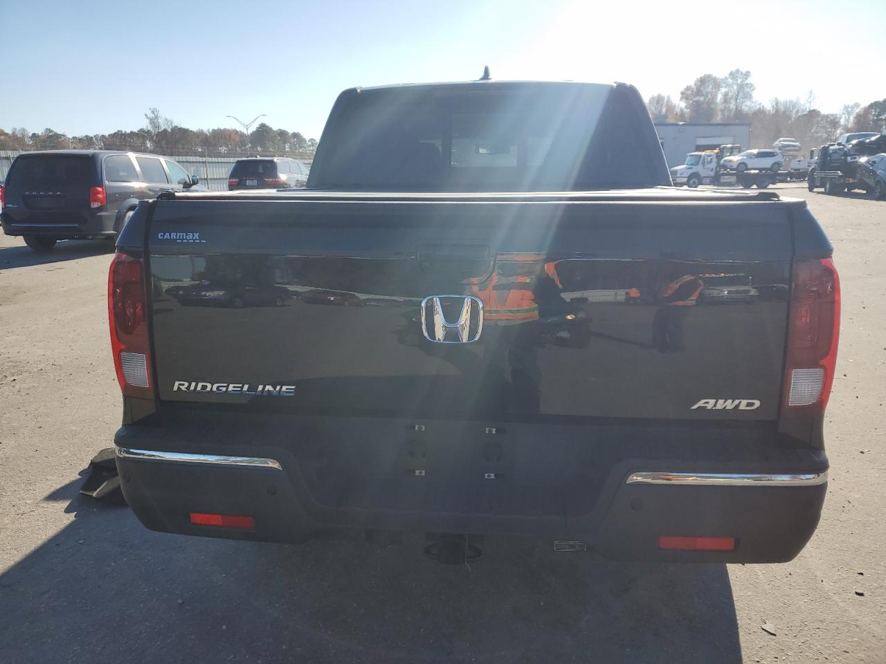 2020 Honda Ridgeline - Image 6