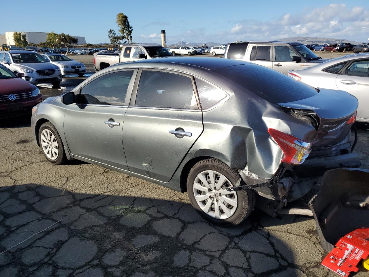 2019 Nissan Sentra - Image 2