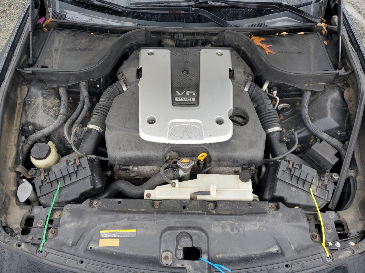 2012 Infiniti G - Image 11