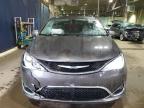 2019 Chrysler Pacifica Limited на продаже в Woodhaven, MI - Front End