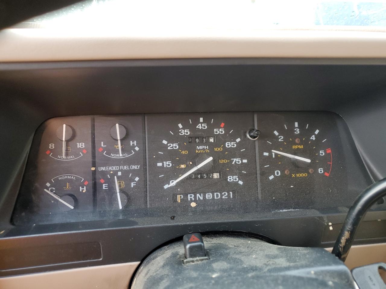 1992 Ford Explorer VIN: 1FMDU34X1NUB84827 Lot: 86973574