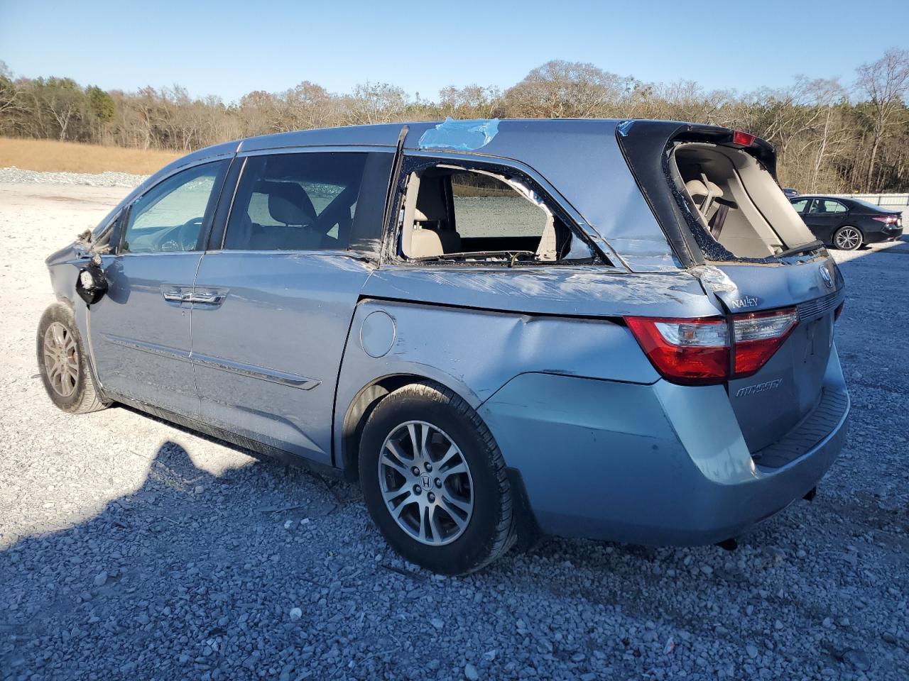 2012 Honda Odyssey - Image 2
