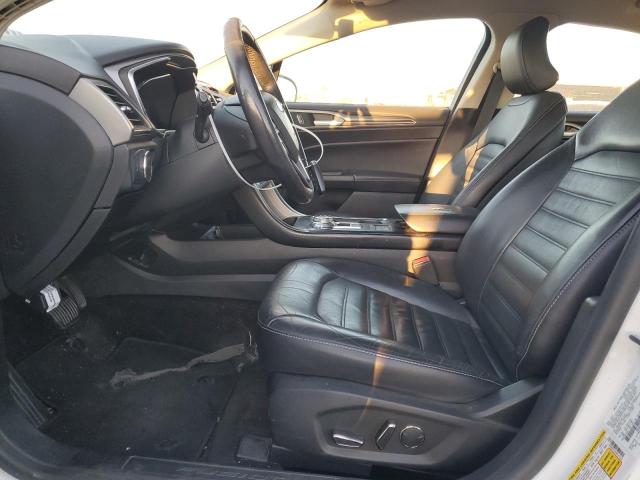  FORD FUSION 2018 Белы
