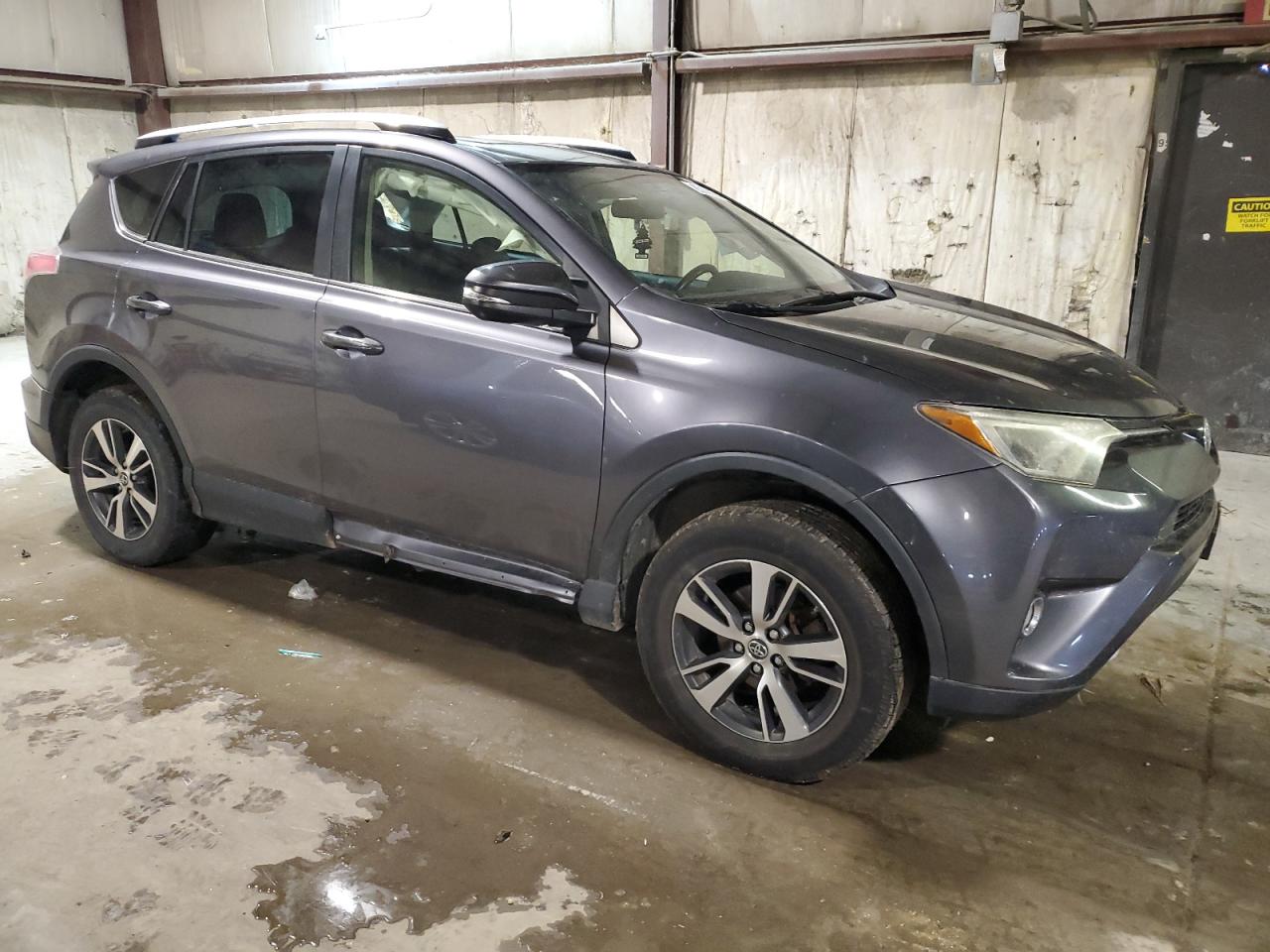 2016 Toyota RAV 4 - Image 4