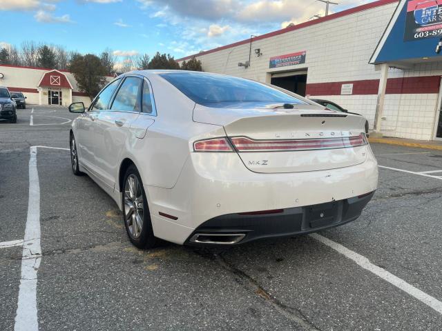 Sedans LINCOLN MKZ 2015 White