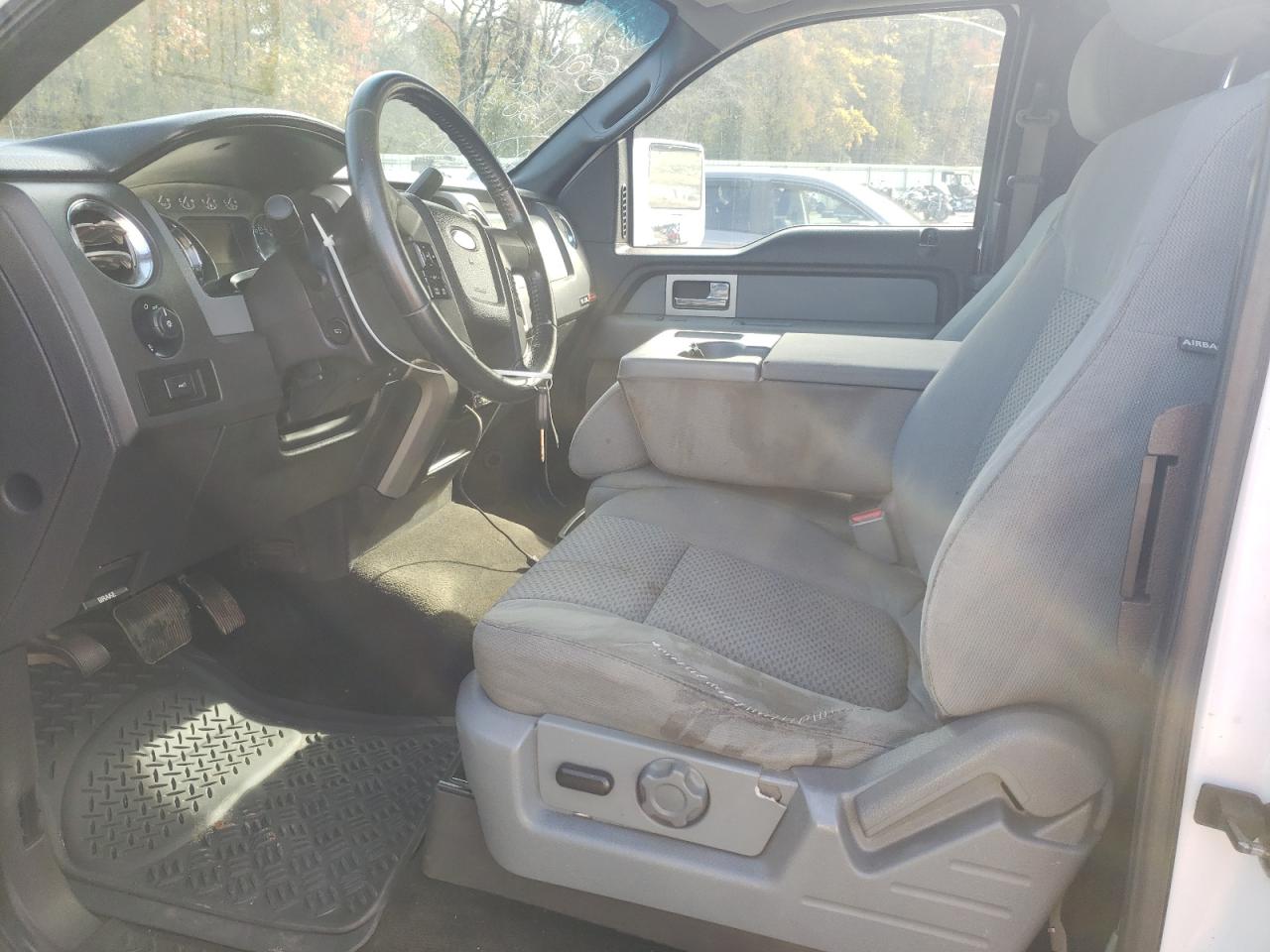 2011 Ford F-150 - Image 7