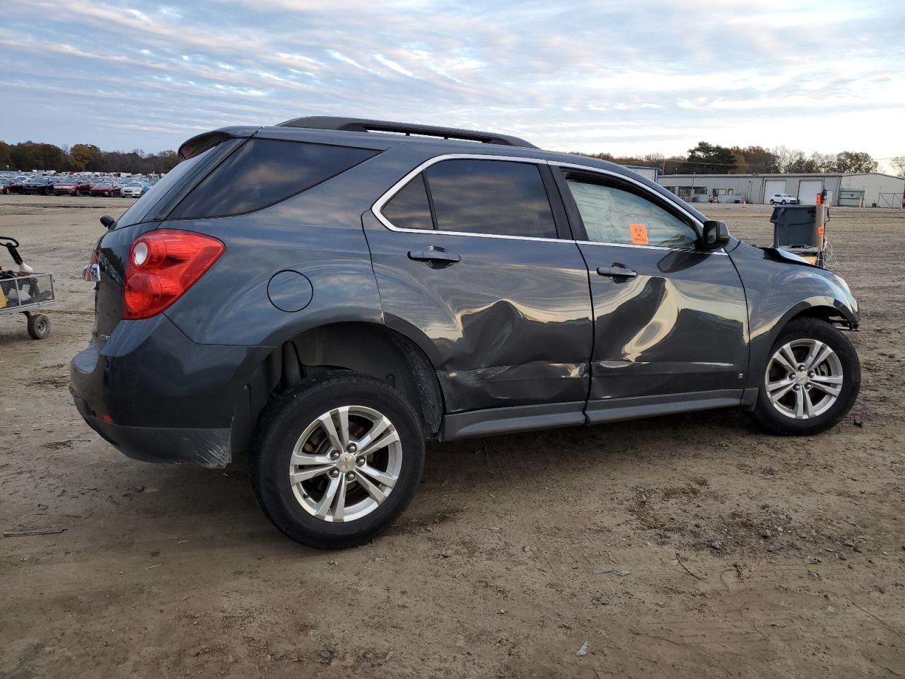 2010 Chevrolet Equinox - Image 3