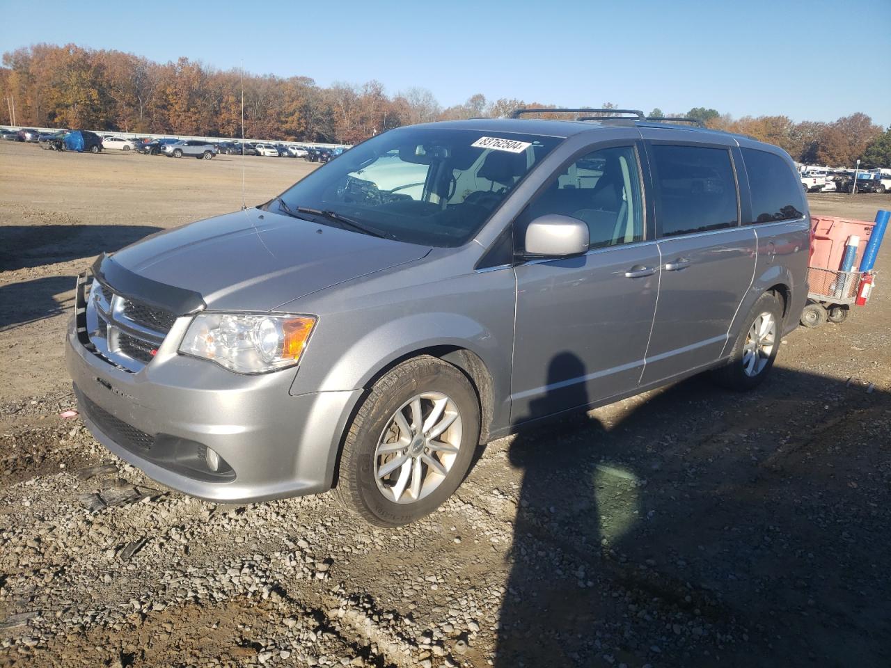 VIN 2C4RDGCG3JR208538 2018 DODGE CARAVAN no.1