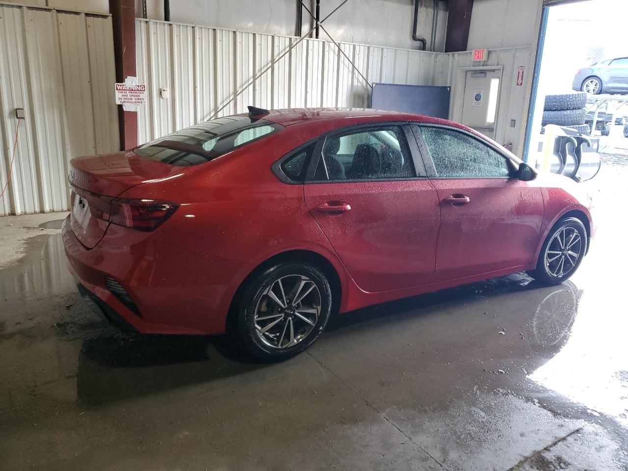 VIN 3KPF24AD9PE597437 2023 KIA FORTE no.3