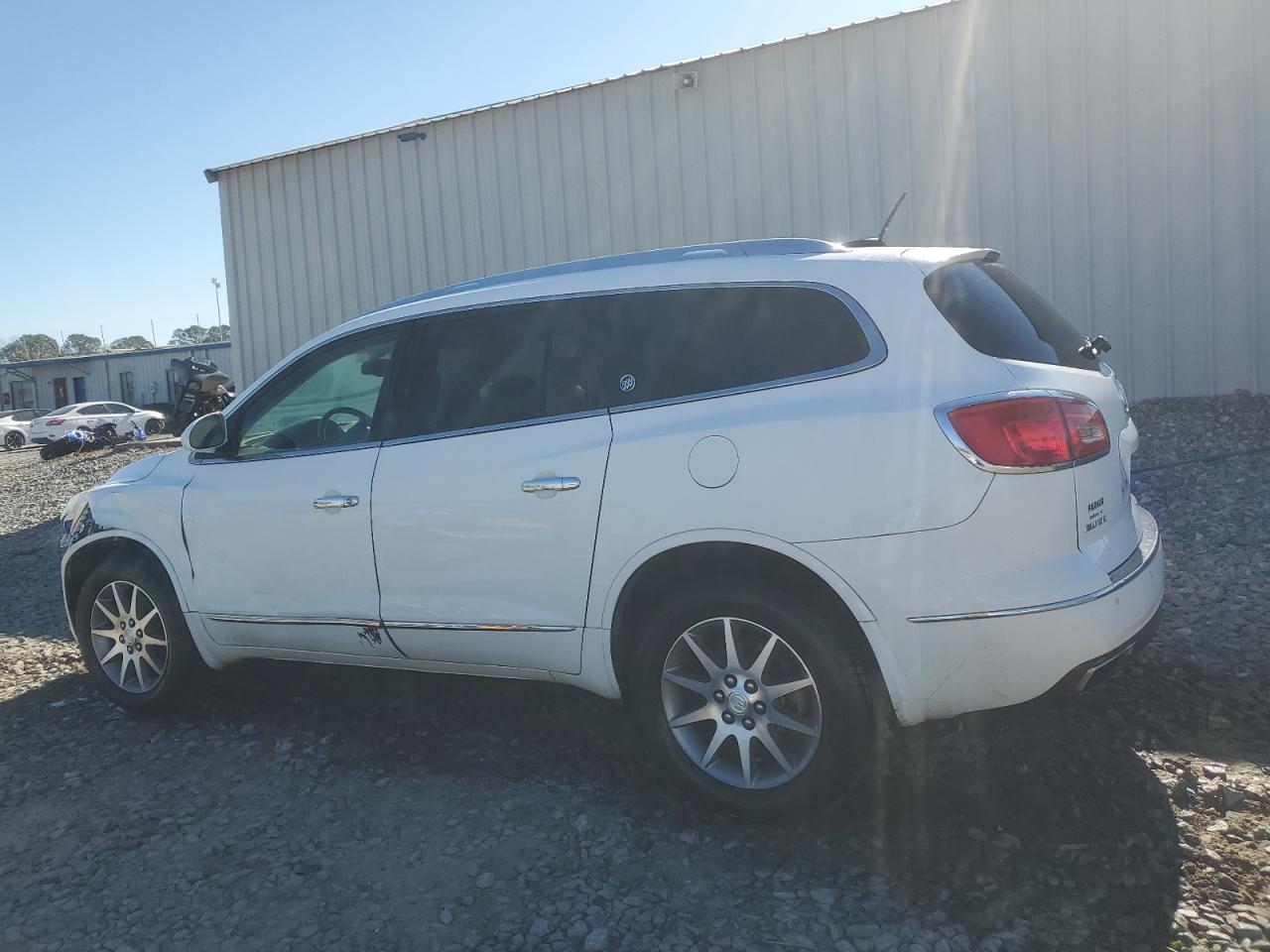 VIN 5GAKRBKD8GJ190792 2016 BUICK ENCLAVE no.2