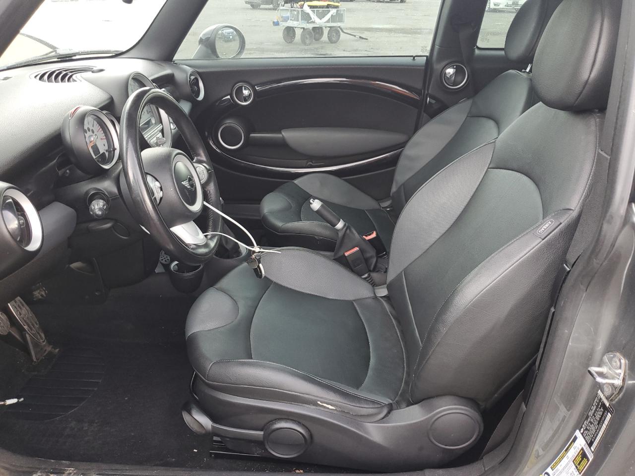 2009 MINI Cooper - Image 7