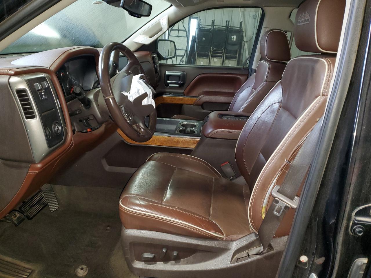 2016 Chevrolet Silverado - Image 7