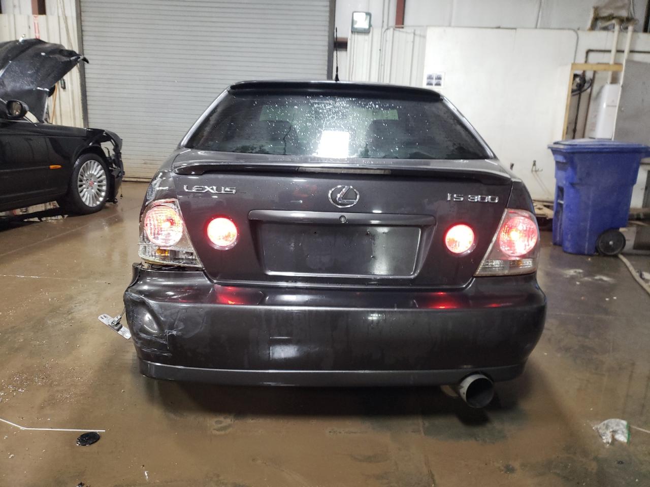 2004 Lexus Is 300 VIN: JTHBD192340083905 Lot: 84156904
