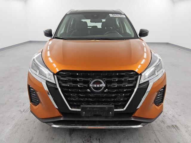  NISSAN KICKS 2023 Pomarańczowy
